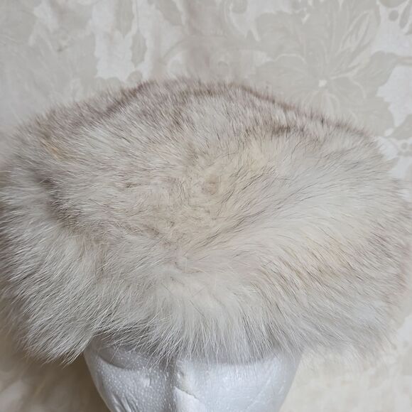 White and Brown Fur Vintage Hat - Picture 2 of 6
